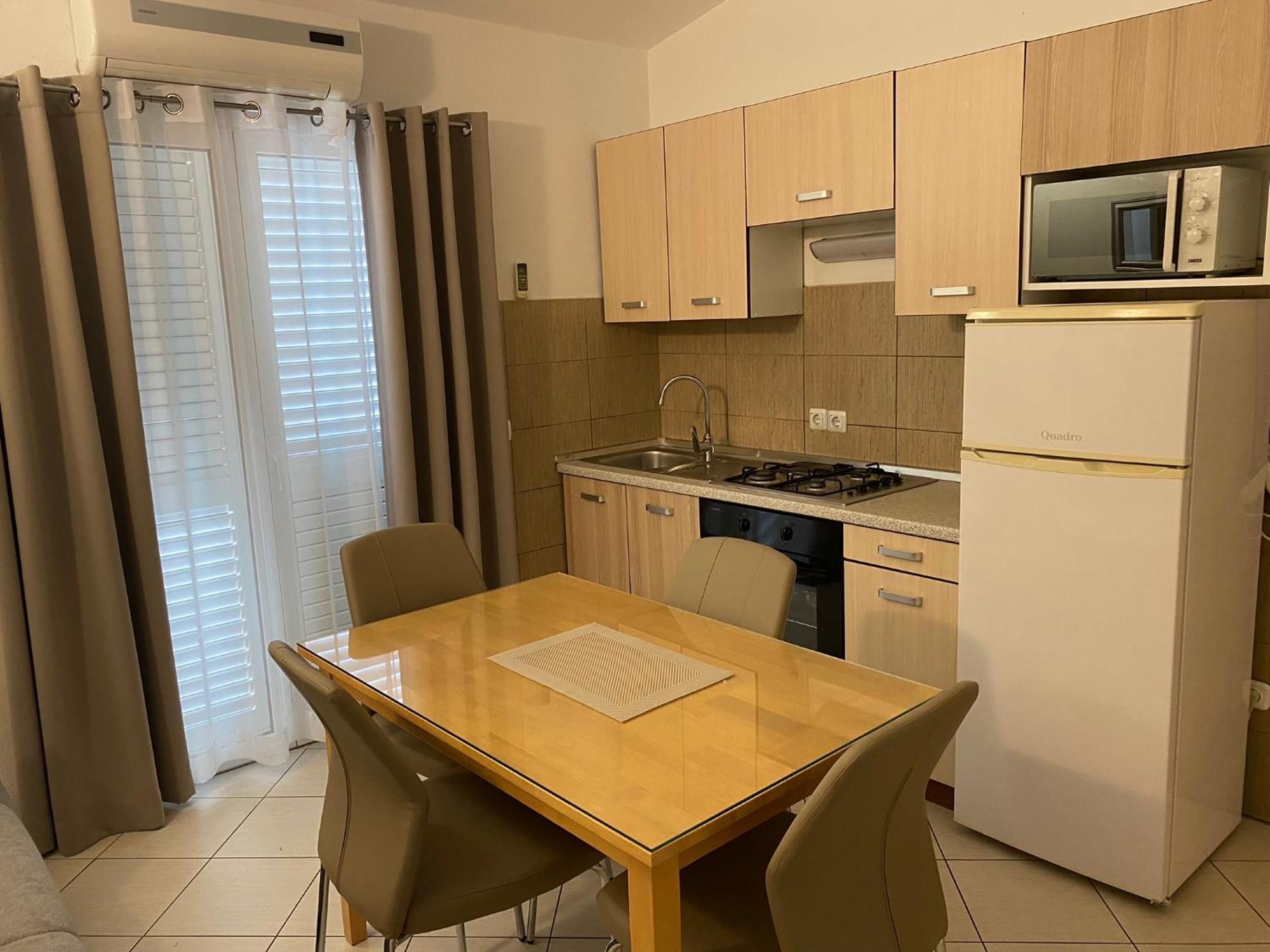 Apartments Lolo ปริฟลากา ภายนอก รูปภาพ